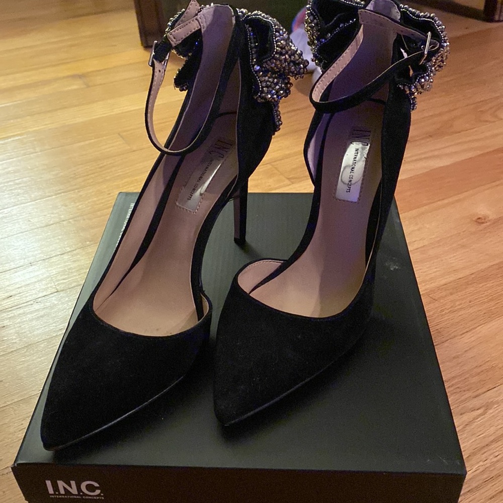 INC black suede stiletto heel w/ adjustable ankle strap silver studded bow back